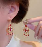 RED STONE ZIRCON EARRINGS